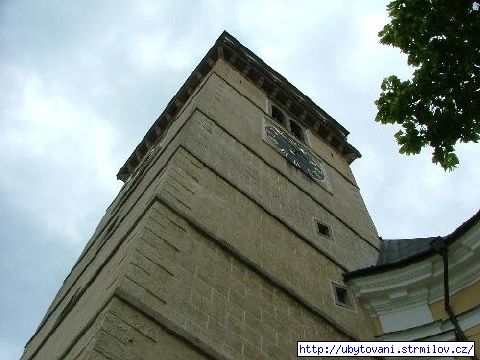 Věž kostela sv. Vavřince