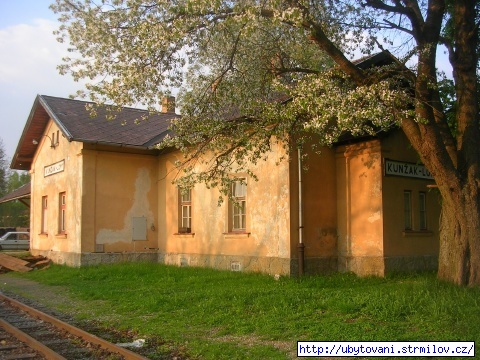 Nádraží Lomy - Kunžak